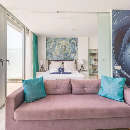 Ferienhaus Beyond Amadores 12